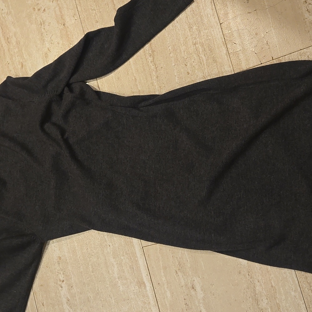 Lauren Ralph Lauren Gray Knit Faux Wrap Dress With Double Buckle Accent - Picture 9 of 10